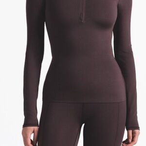 SKIMS Women's Long Sleeve Top - Dark Brown